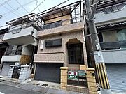 八戸ノ里駅より徒歩11分 築43年2ヶ月 3階建の賃貸物件