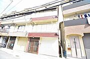 衣摺加美北駅より徒歩10分 築40年6ヶ月 3階建の賃貸物件