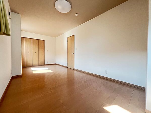 townhouse 北海道札幌市西区八軒四条西４丁目5-20
地図を見る