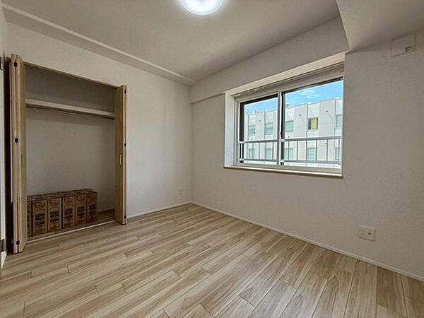 apartment 北海道札幌市東区北十七条東１７丁目2-15
地図を見る