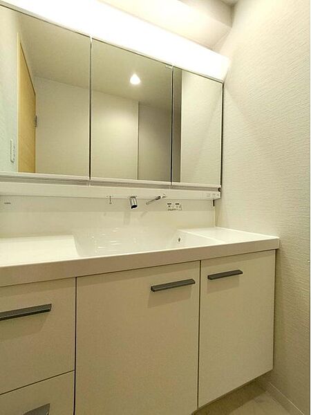 apartment 北海道札幌市豊平区月寒西三条１０丁目
地図を見る