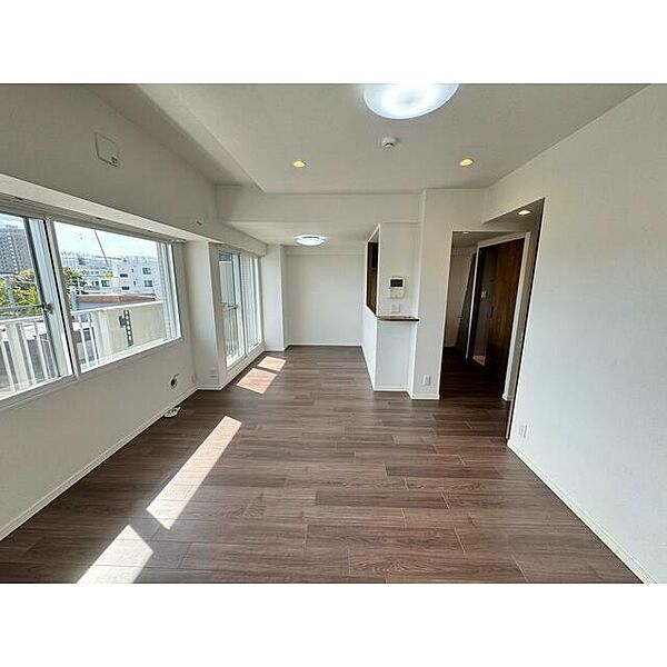 apartment 北海道札幌市豊平区月寒東一条１０丁目2-1
地図を見る