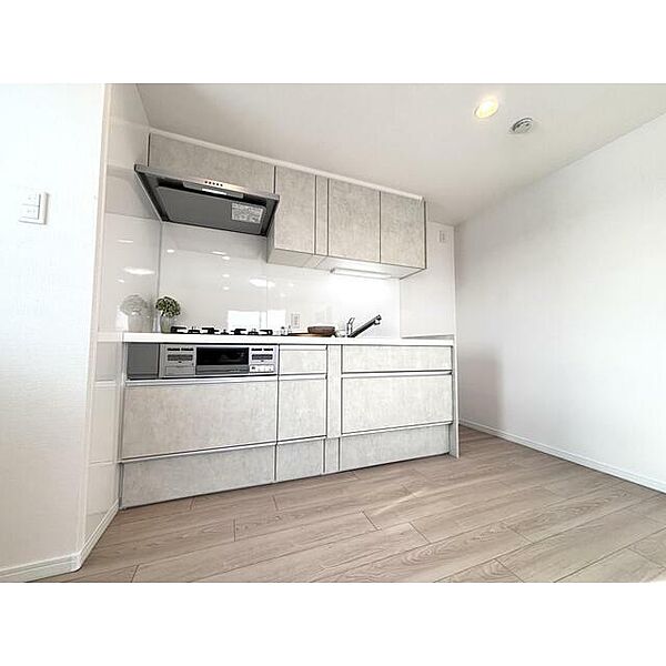 apartment 北海道札幌市豊平区平岸四条１８丁目
地図を見る