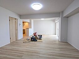 札幌市営東西線 西28丁目駅 徒歩6分 4LDKのリビング/ダイニング