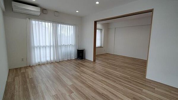 室内を拡大表示