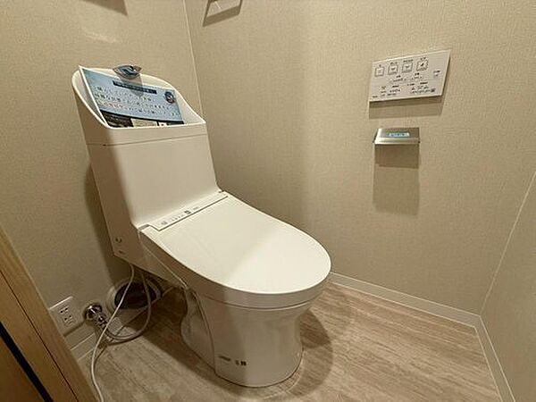 トイレを拡大表示