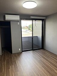 メゾンエミーナA 103 1階1Kのリビング/ダイニング