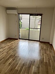 ルミナス 105 1階ワンルームのリビング/ダイニング