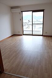 ルミナス 305 1階ワンルームのリビング/ダイニング