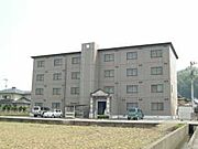 北府駅より徒歩18分 築25年5ヶ月 4階建の賃貸物件