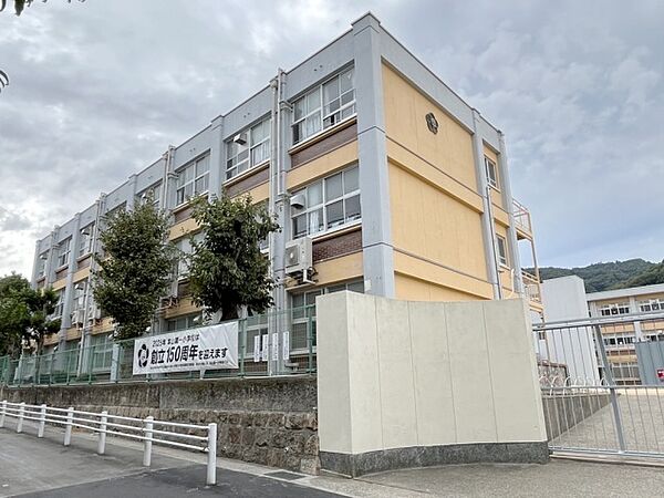 画像12:神戸市立本山第一小学校