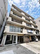 岡本駅より徒歩1分 4階 築57年10ヶ月の賃貸物件