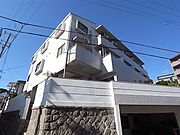 アンファンドゥマリー 3階 築33年10ヶ月の賃貸物件