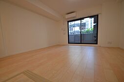 マグノリア・トアロード 201 2階1LDKのリビング/ダイニング