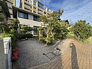 西宮駅よりバス16分 徒歩3分 築22年6ヶ月 2階建の賃貸物件