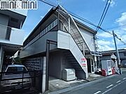 伊丹駅よりバス19分 徒歩3分 築31年8ヶ月 2階建の賃貸物件