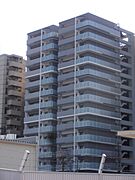 尼崎駅より徒歩5分 13階 築12年11ヶ月の賃貸物件