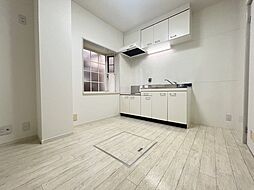 リバープロムナード 101 1階2DKのリビング/ダイニング