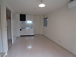 ａｐｒｏ−ｋ 101 1階ワンルームのリビング/ダイニング