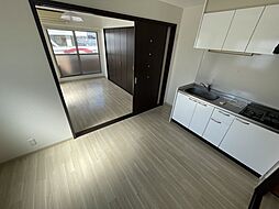 プロスパー尼崎 302 3階1DKのリビング/ダイニング