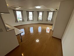 古満ゲボイデ 704 7階1LDKのリビング/ダイニング