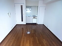 フロントリバー東難波 504 5階1Kのリビング/ダイニング