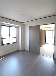 大林マンション 203 2階1DKのリビング/ダイニング