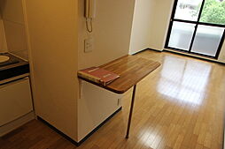 パークサイド西台 205 2階1Kのリビング/ダイニング