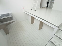 パロス山本通り 201 2階ワンルームのリビング/ダイニング