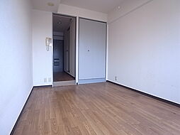 メルベールマウンテンヴィレッジ 409 4階ワンルームのリビング/ダイニング