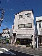 尼崎駅より徒歩10分 3階 築36年7ヶ月の賃貸物件