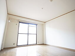 フルール須磨 303 3階ワンルームのリビング/ダイニング