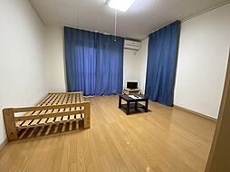 レオパレスＭｅｉｓｔｅｒＴＡＫＵＭＩ 302 3階1Kのリビング/ダイニング