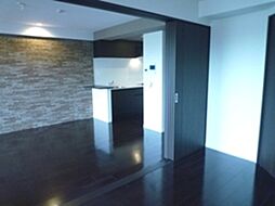 ＣＯＣＯ ＭＡＲＩＮＩ 610 6階2LDKのリビング/ダイニング