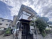 六甲駅より徒歩5分 1階 築51年4ヶ月の賃貸物件