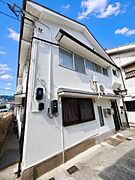 六甲駅より徒歩6分 2階 築56年6ヶ月の賃貸物件