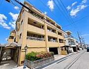 六甲駅より徒歩7分 2階 築37年8ヶ月の賃貸物件