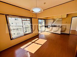 鳥羽街道駅　鳥羽街道団地Ｊ棟 303 3階2LDKのリビング/ダイニング