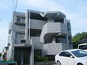 川西能勢口駅より徒歩15分 3階 築36年の賃貸物件