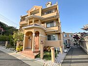 川西能勢口駅より徒歩13分 1階 築15年8ヶ月の賃貸物件