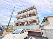 中山寺駅より徒歩3分 3階 築1年10ヶ月の賃貸物件