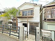 中山寺駅より徒歩19分 築56年2ヶ月 2階建の賃貸物件