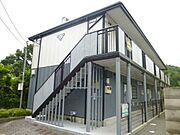 日生中央駅より徒歩14分 築32年2ヶ月 2階建の賃貸物件