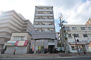 川西能勢口駅より徒歩5分 築20年5ヶ月 7階建の賃貸物件