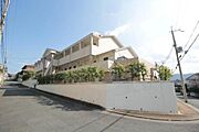 平野駅より徒歩9分 築33年6ヶ月 3階建の賃貸物件