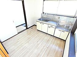 京成松戸線 五香駅 徒歩8分の賃貸アパート 2階2Kのリビング/ダイニング