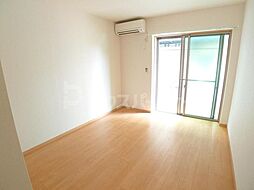 JR武蔵野線 新八柱駅 徒歩8分の賃貸アパート 3階1Kのリビング/ダイニング