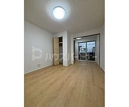 京成松戸線 五香駅 徒歩3分の賃貸アパート 3階1DKのリビング/ダイニング