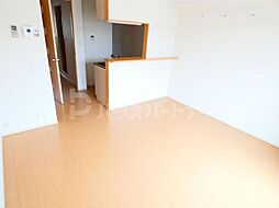 京成松戸線 五香駅 徒歩9分の賃貸アパート 2階1LDKのリビング/ダイニング