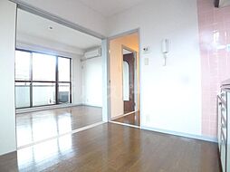 JR常磐線 新松戸駅 徒歩8分の賃貸マンション 3階2Kのリビング/ダイニング